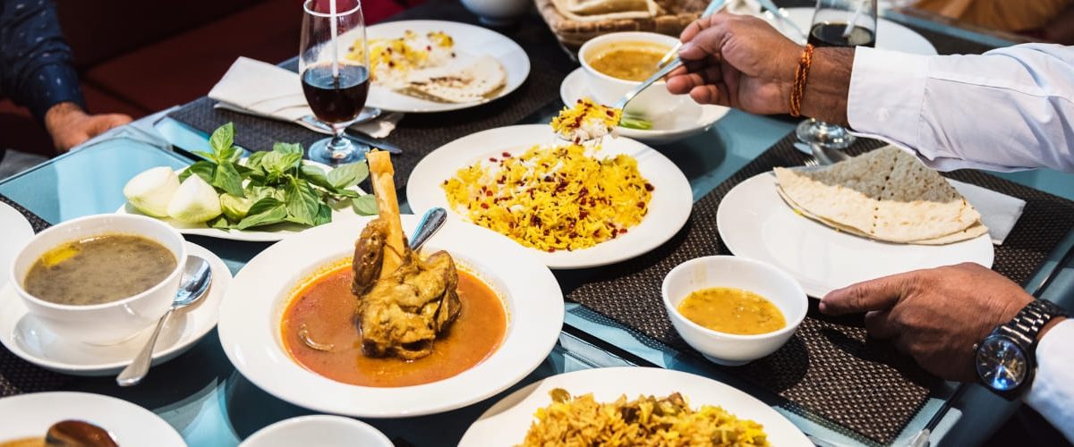 Exploring Dubai's Vibrant Food Scene