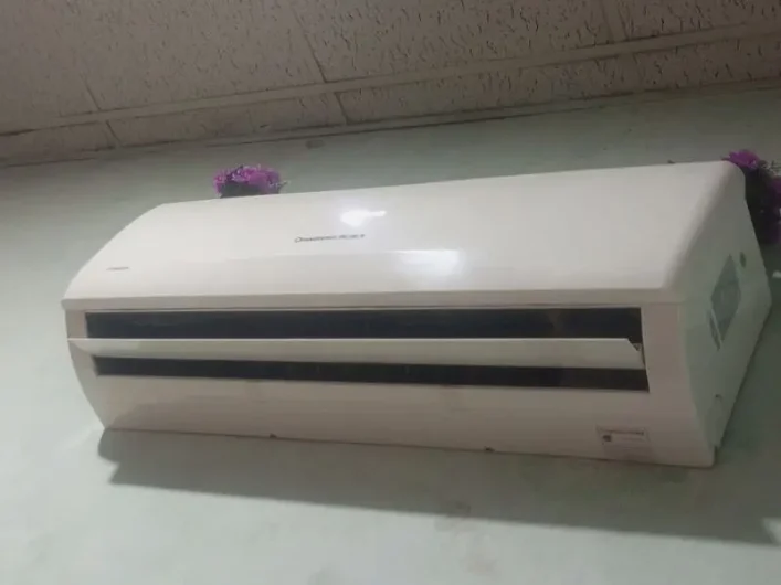 Rs 110,000 Changhong ruba 1.5 ton inverter DHA Defence, Lahore