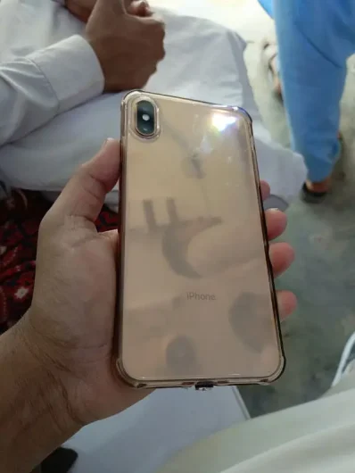 Rs 60,000 I Phone Xs Max Paroa, Dera Ismail Khan