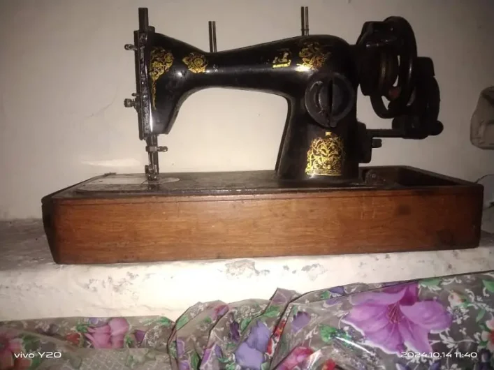 Rs 10,000 Sewing mashein for sele Hafizabad Road, Gujranwala