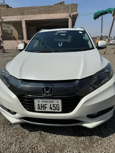 Rs 5,500,000 *Honda Vezel Z-Package 2022 Model* Muslim Town, Faisalabad