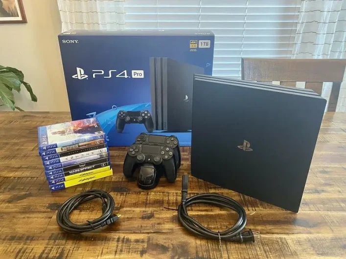 Rs 42,000 Sony Playstation PS4 Pro 1TP Warranty ma hai New hai no open no Repair 12th Avenue, Islamabad