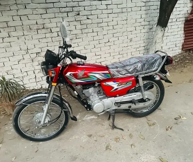 Rs 176,000 Honda CG 125 2023 Model total original bick brand new Saddar, Lahore