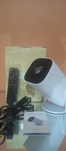 Rs 16,399 P30 Smart Projector Sindh, Pakistan