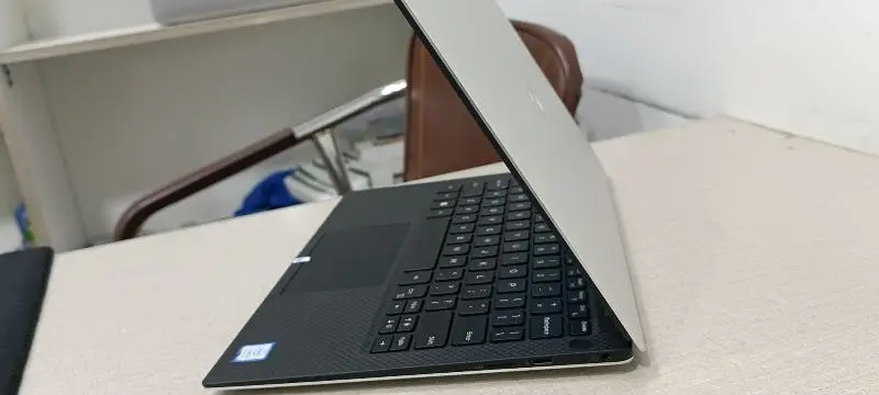 Rs 85,000 Dell XPS 13 9390 ci7 8th gen 1080p Saddar, Rawalpindi