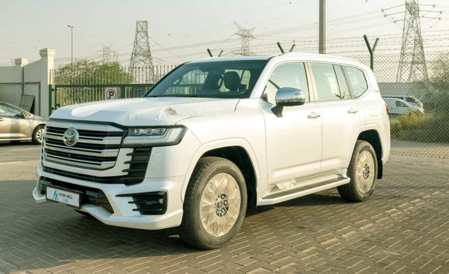 Toyota Land Cruiser VXR 2022 – Full Options – GCC – 28,000 km