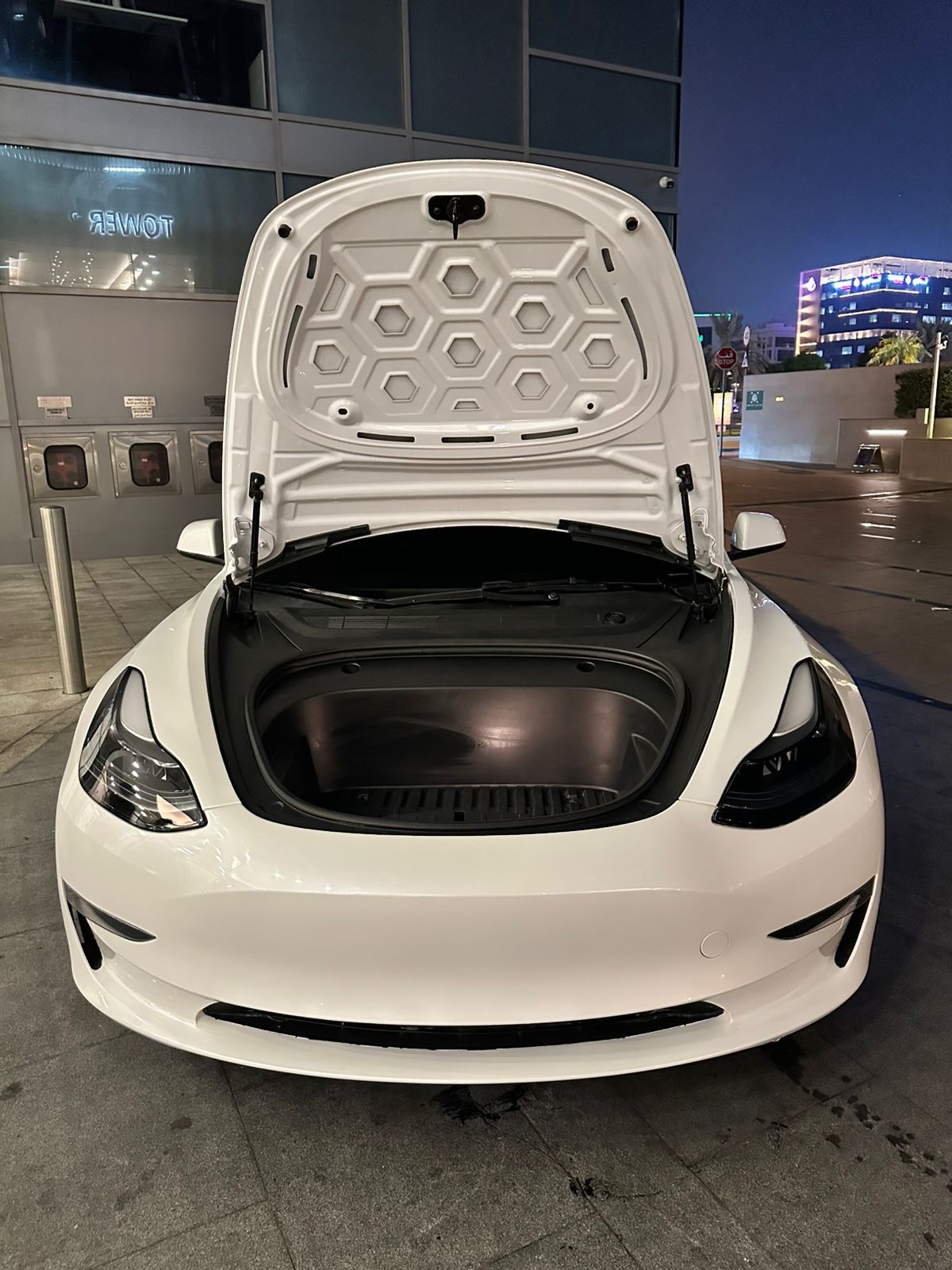 TESLA MODEL-3 -2023|PEARL WHITE|78000 KM|GCC|DIRECT OWNER,AED 89500/-