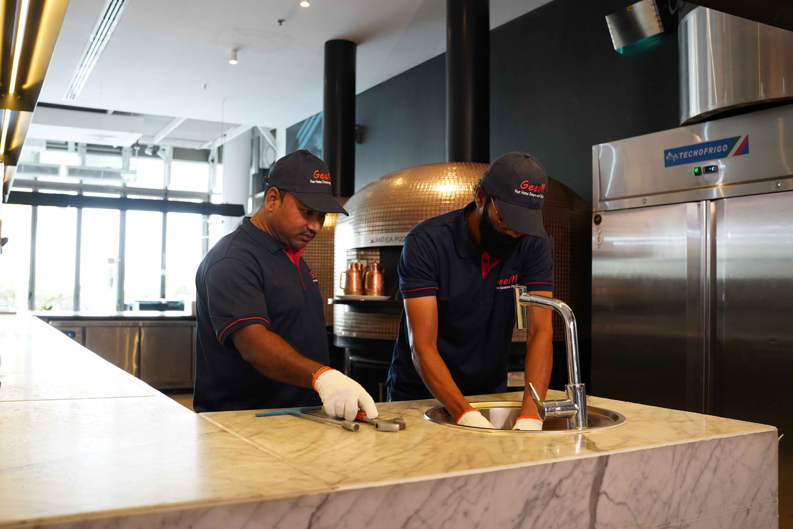 Professional Handyman in Dubai | Call 8004336