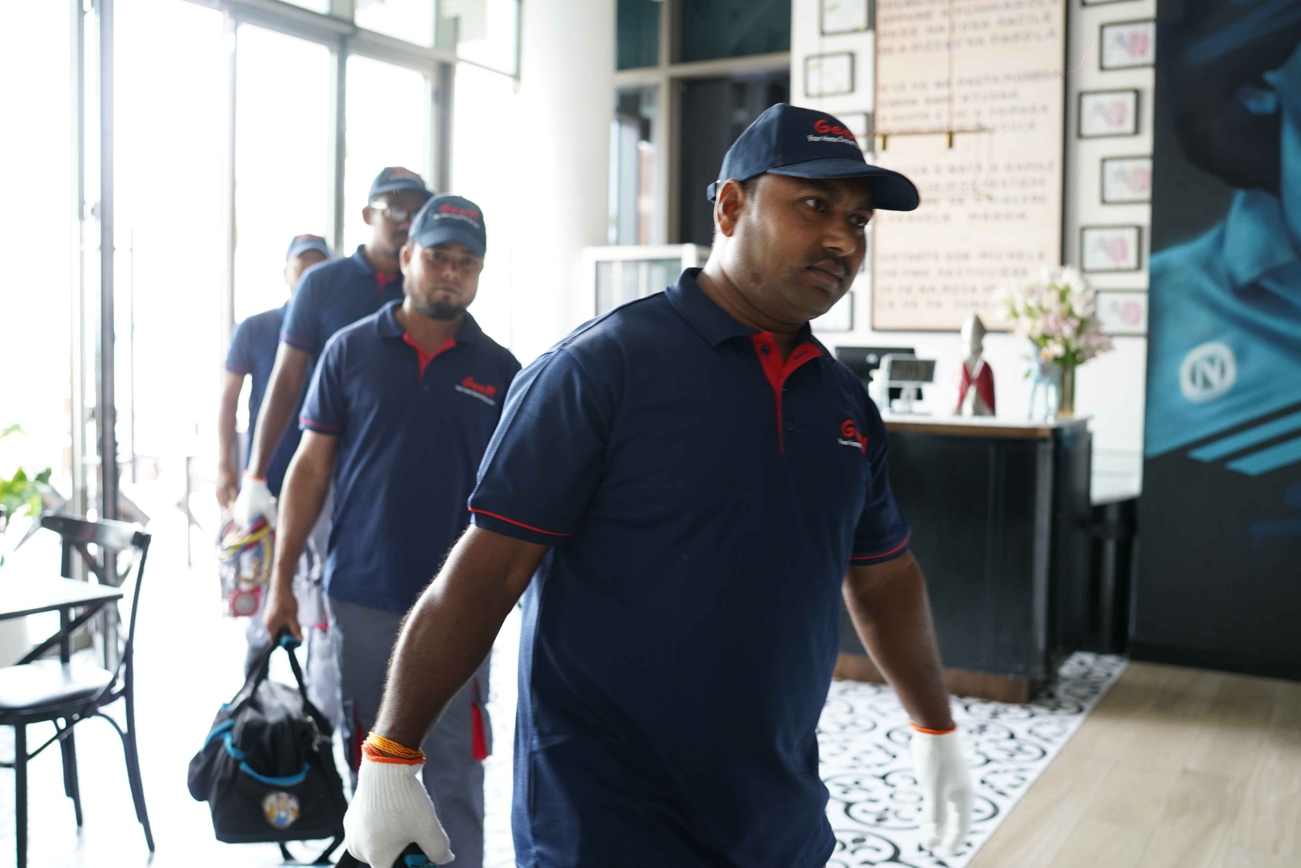 Dubai Plumber Near Me | Villa & Office | Call 8004336