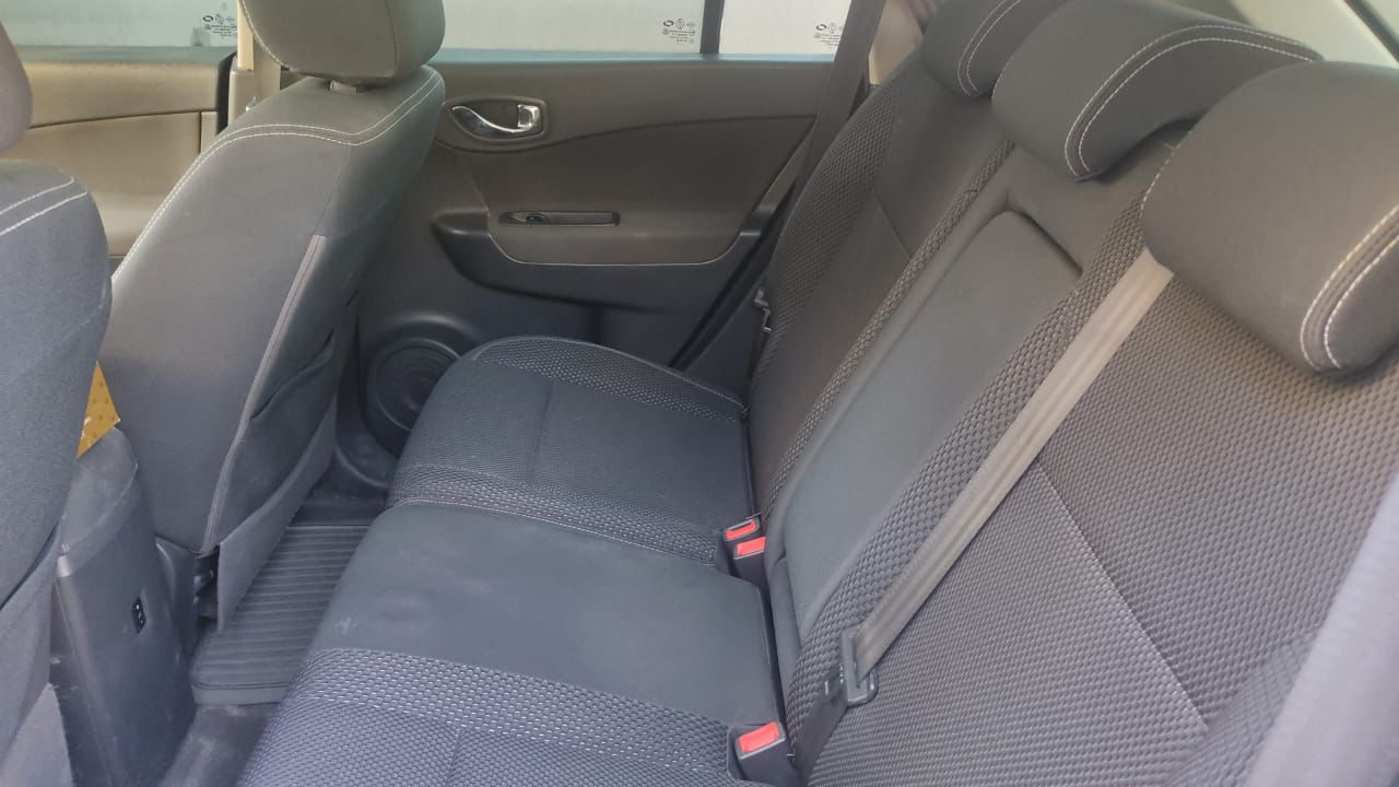 Renault Koleos 2.5 Ltr, 4X4 (4 Wheel drive)Full comprihensive