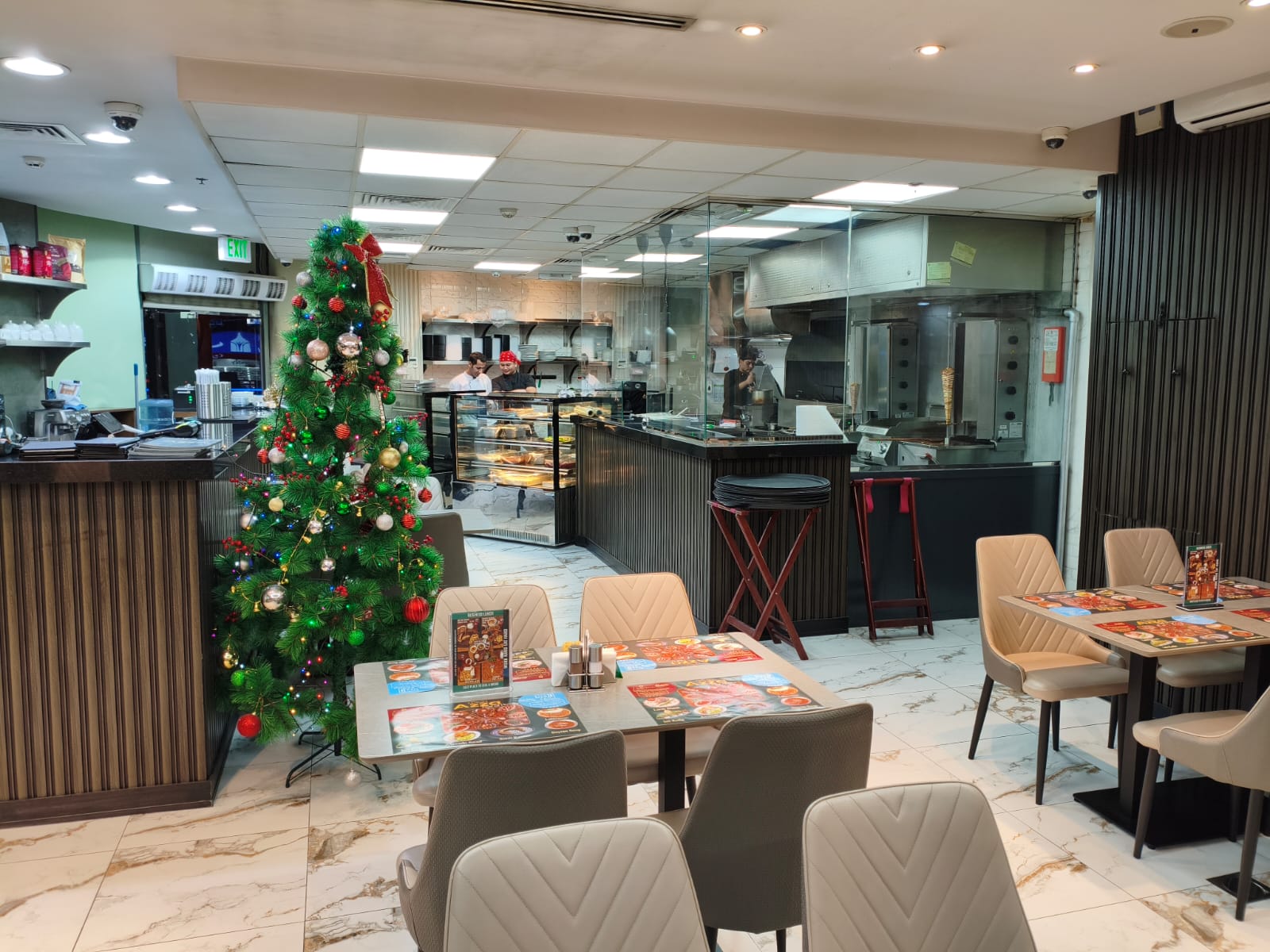 Prime Turkish Restaurant Cafe for Transfer – Al Muraqqabat, Deira- مطعم ومقهى تركي مربح للبيع