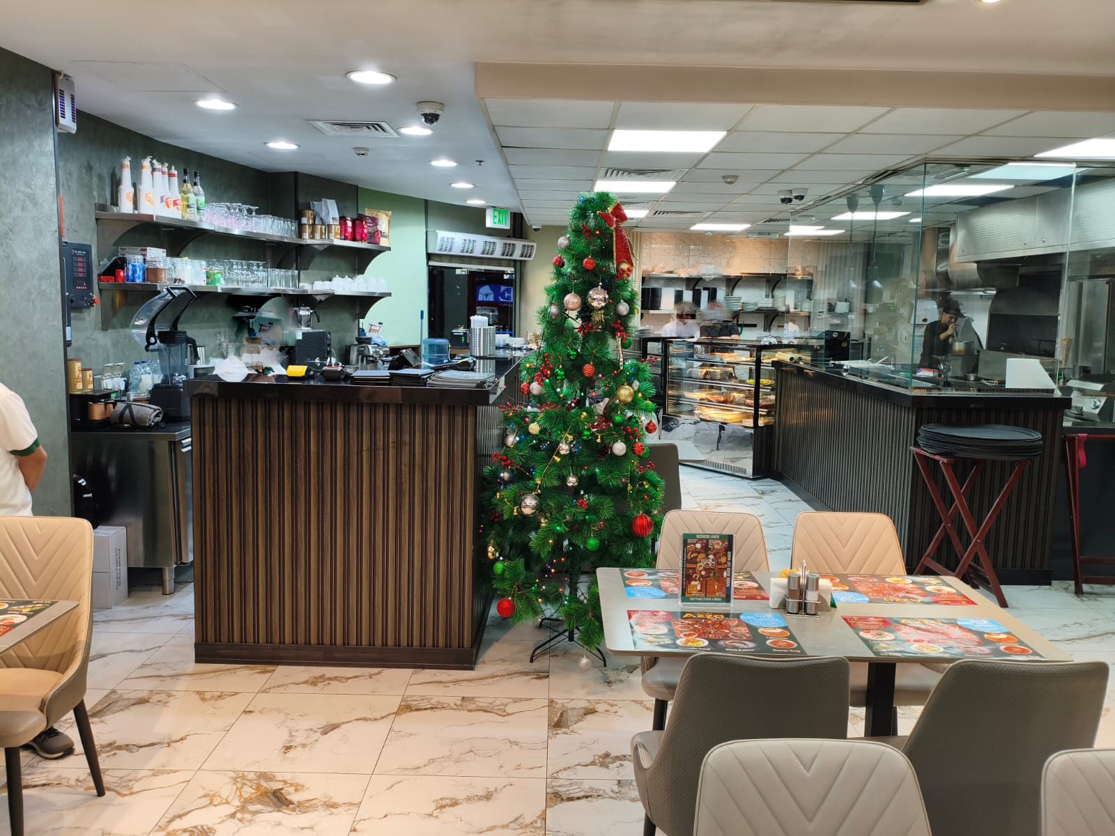 Prime Turkish Restaurant Cafe for Transfer – Al Muraqqabat, Deira- مطعم ومقهى تركي مربح للبيع