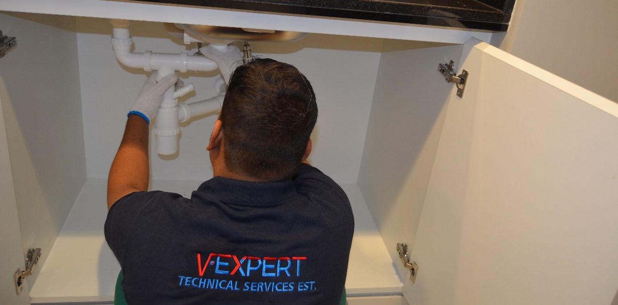 Floor and wall tiling works Dubai